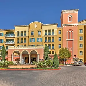 Apartment Vegas With Balcony, Amenities!, Las Vegas