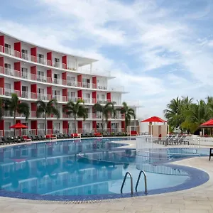 https://royal-decameron-cornwall-beach-hotel.comcaribbean.com